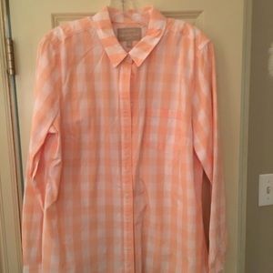 Banana Republic soft wash shirt